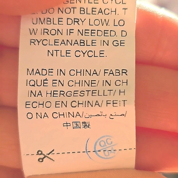 Flirty & Feminine Peach Off-Shoulder Dress 1x plus size - Picture 4 of 4